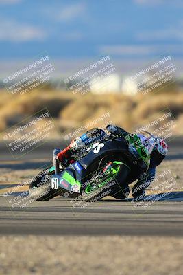 media/Dec-07-2024-CVMA (Sat) [[21c5f1ef85]]/Race 12-Supersport Middleweight/